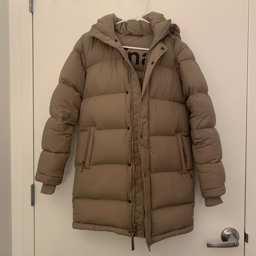 Tna mid length super puff, xxs, matte taupe